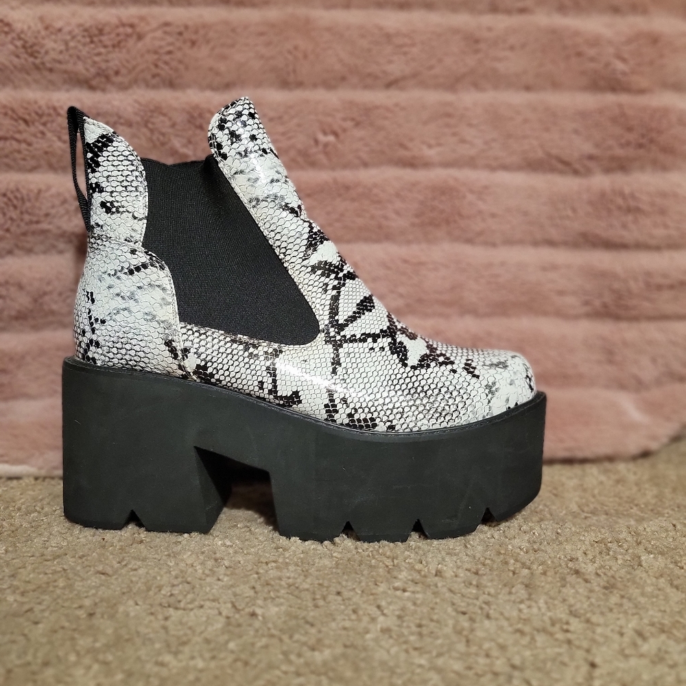 Lamoda Platform Snakeskin Chelsea Boots